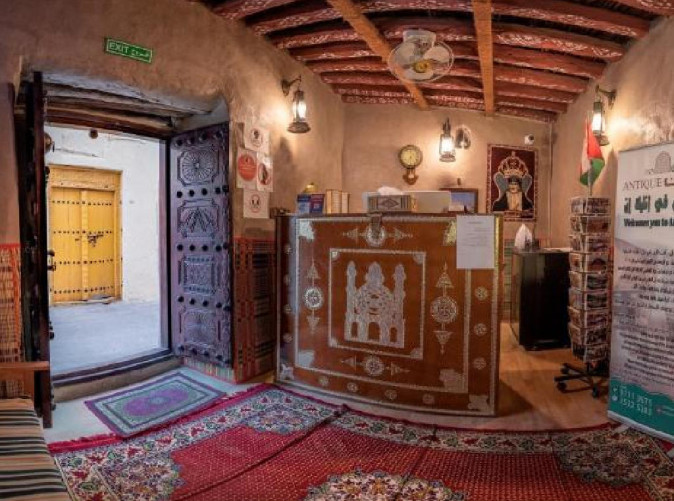 0013_Antique Inn_Oman_Schoene Aussichten Touristik